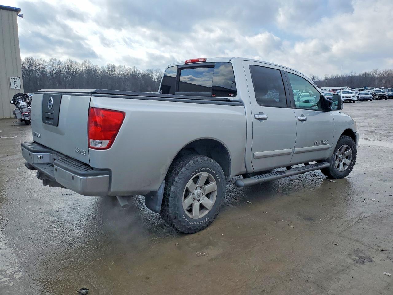2005 Nissan Titan XE