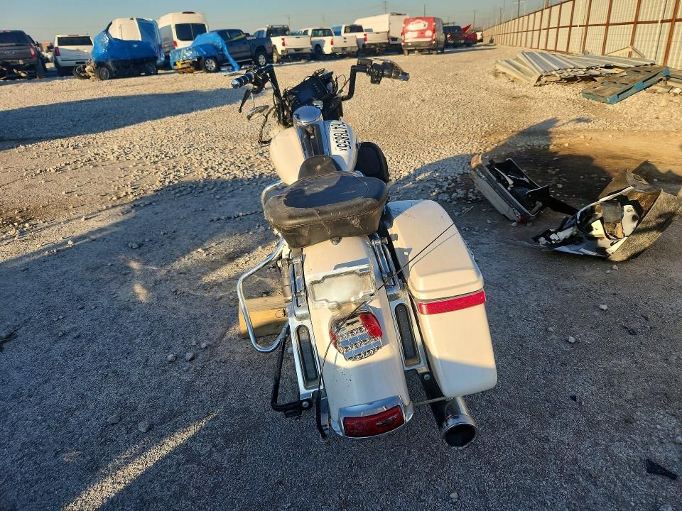 2015 Harley-Davidson Flhtcul Ultra Classic Low