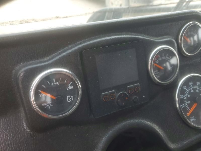 2015 Autocar Llc Xpeditor