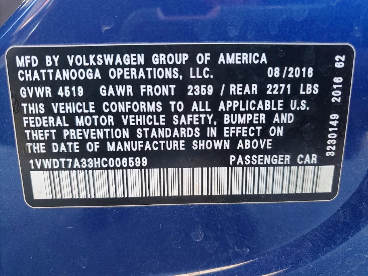 2017 Volkswagen Passat R-line