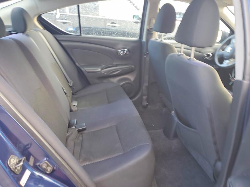 2012 Nissan Versa s