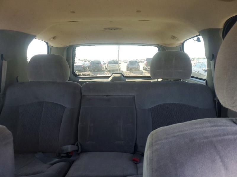 2001 Chevrolet Tahoe C1500