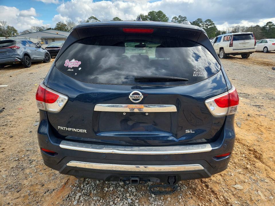 2015 Nissan Pathfinder s