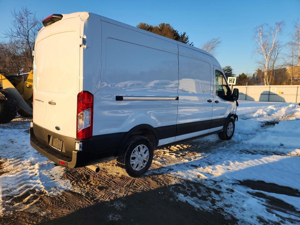 2025 Ford Transit T-250