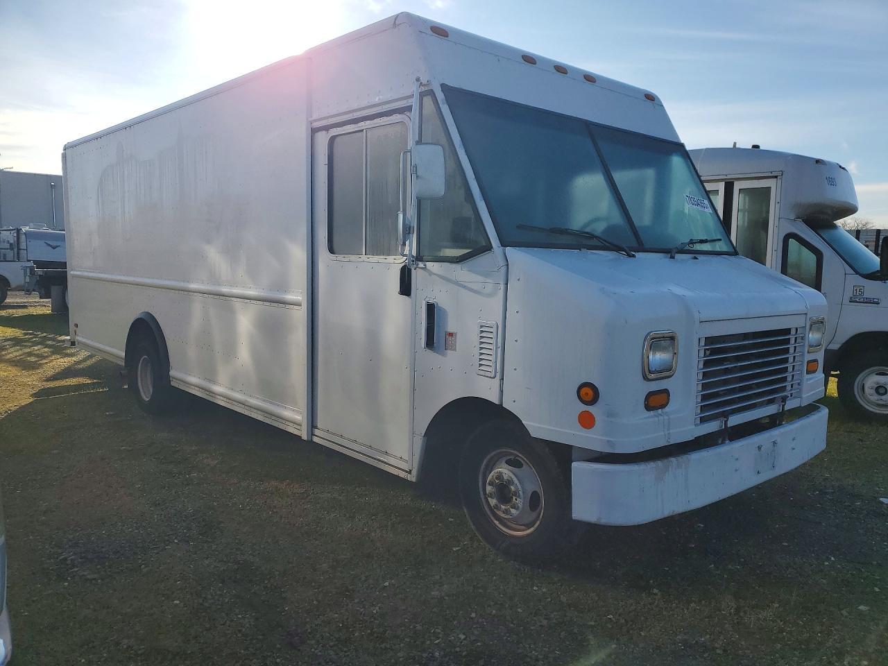 2010 Ford E450 Delivery Truck
