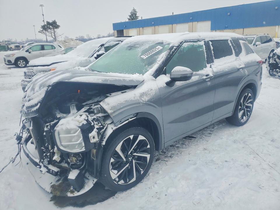 2023 Mitsubishi Outlander sel
