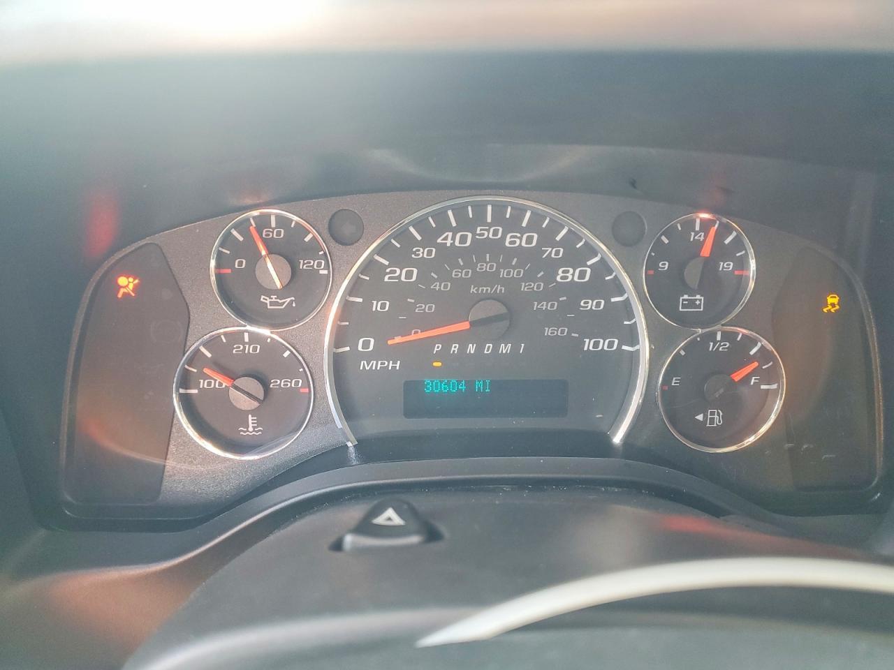 2021 Chevrolet Express G2500