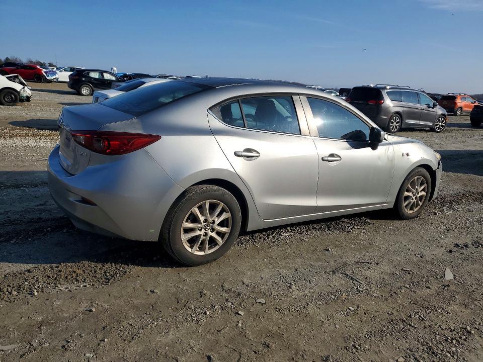 2016 Mazda 3 Sport