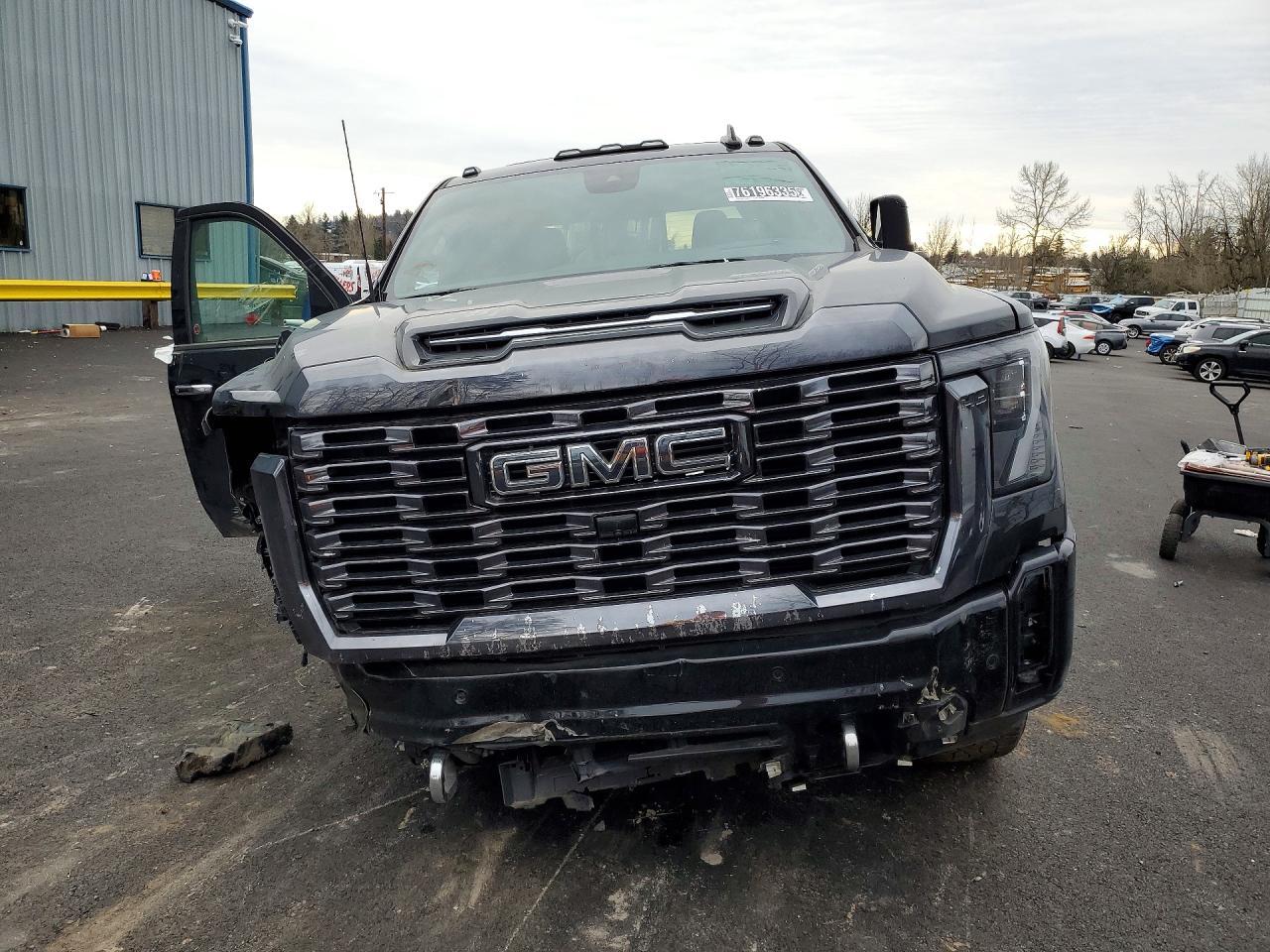 2024 GMC Sierra K3500 Denali Ultimate