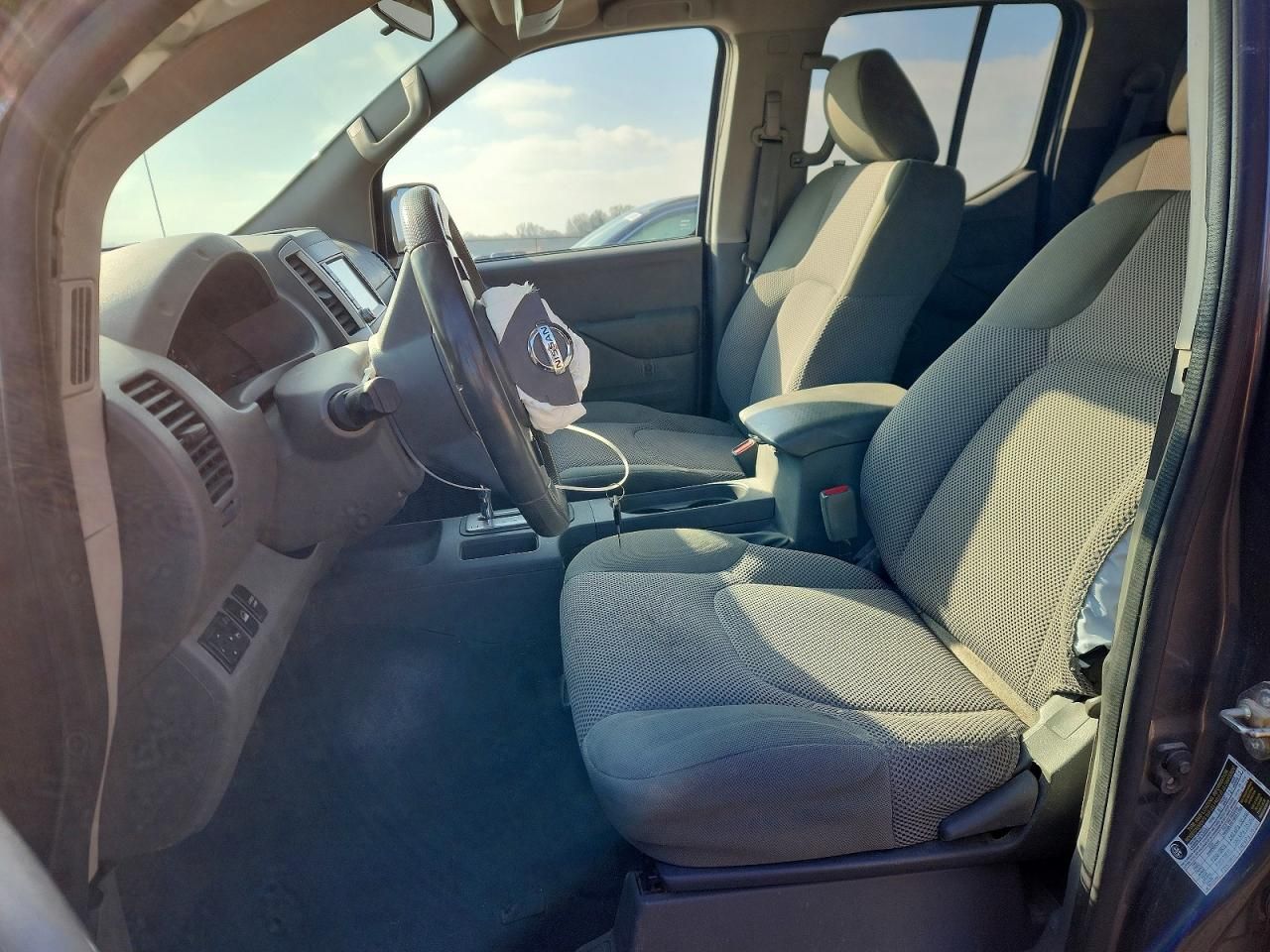 2019 Nissan Frontier s