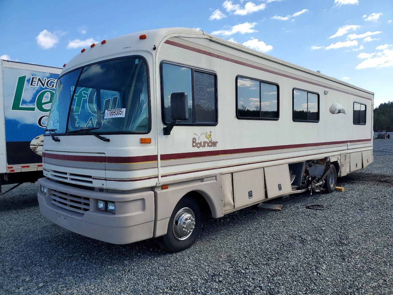 1995 Fleetwood Bounder