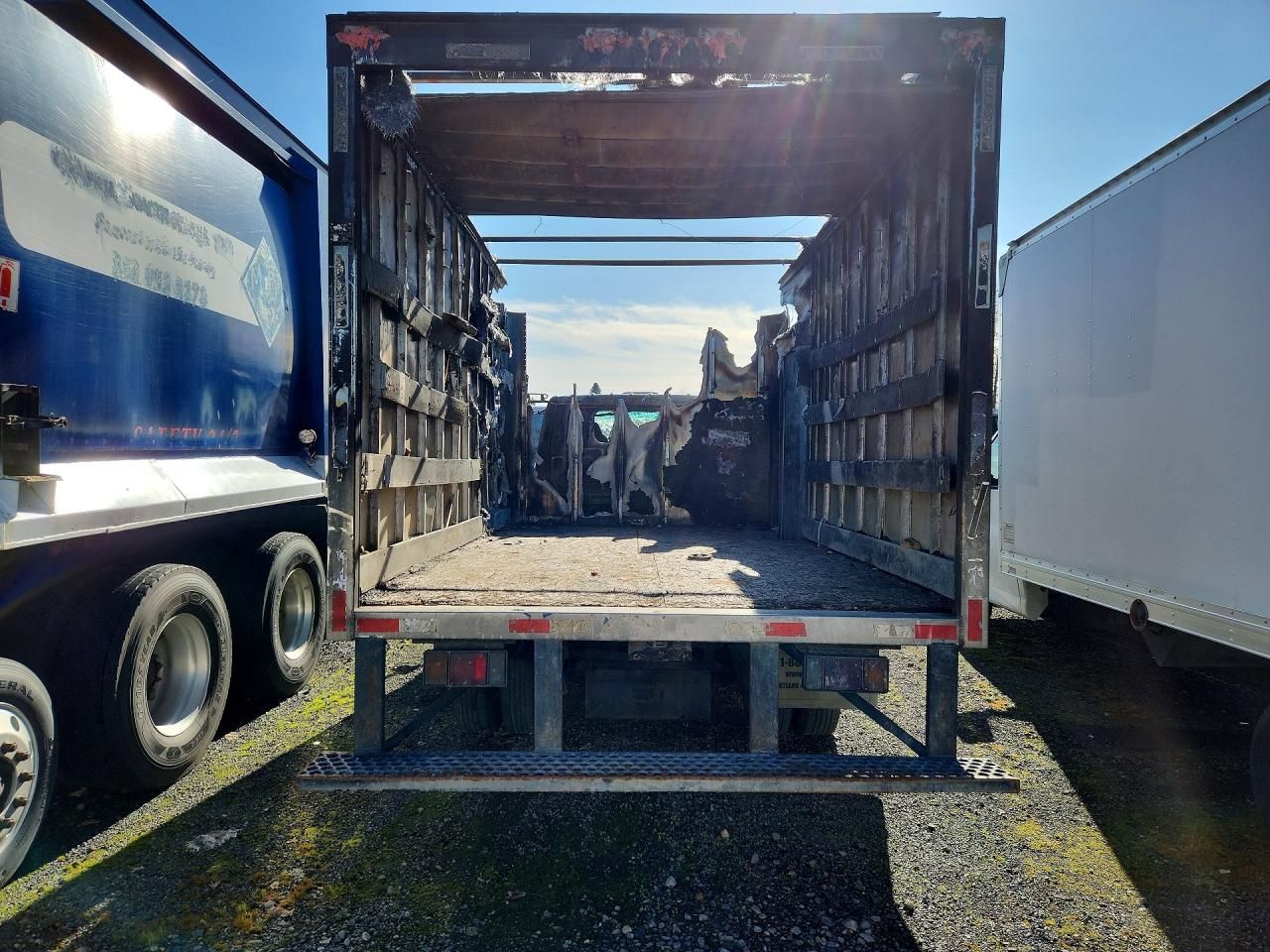 2003 Chevrolet W4500 BOX Truck