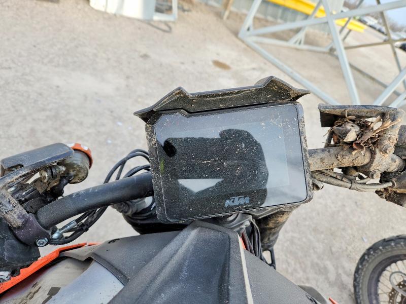 2022 KTM 1290 Super Duke R