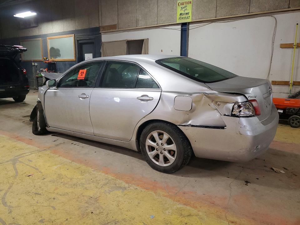 2009 Toyota Camry le