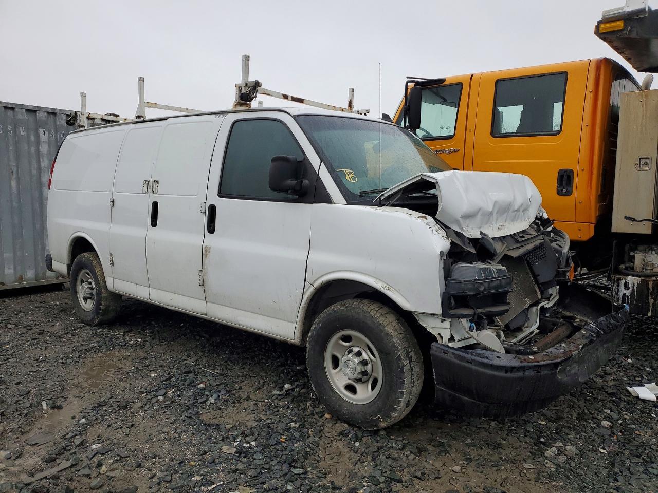 2020 Chevrolet Express G2500