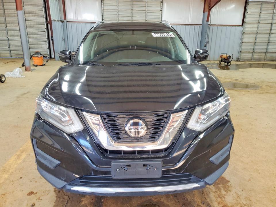 2018 Niss Rogue Sport sv awd