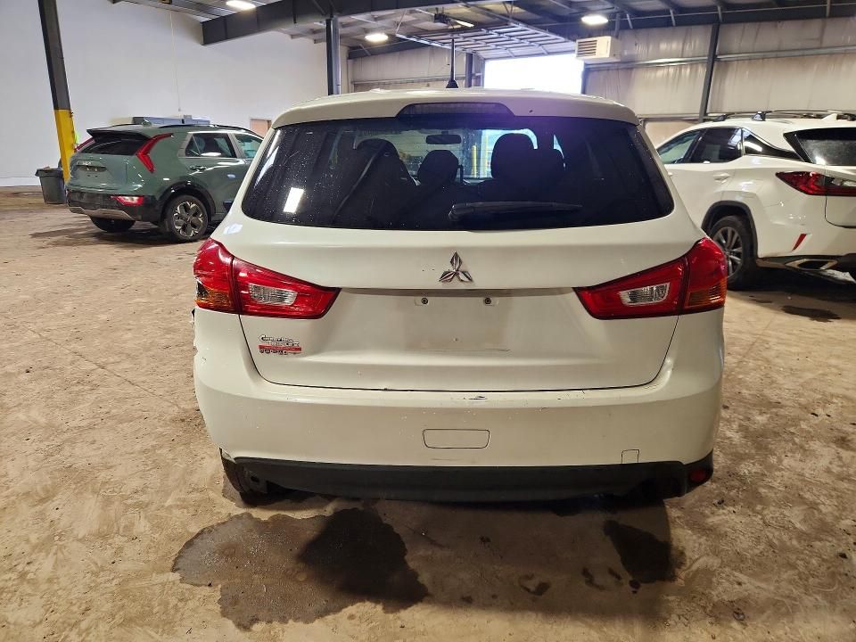 2015 Mitsubishi Outlander Sport es