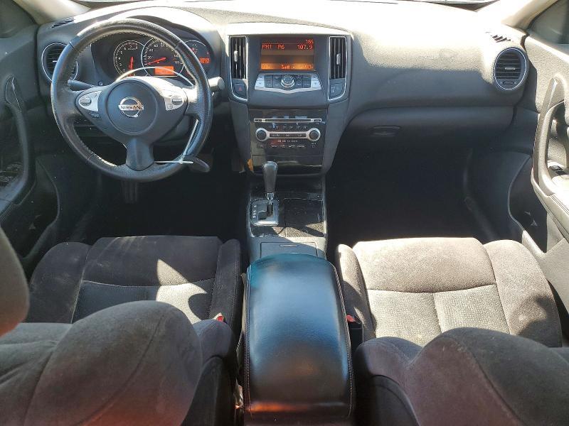 2009 Nissan Maxima s