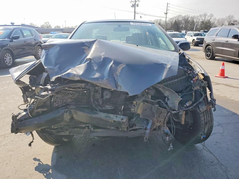 2004 Toyota Corolla ce