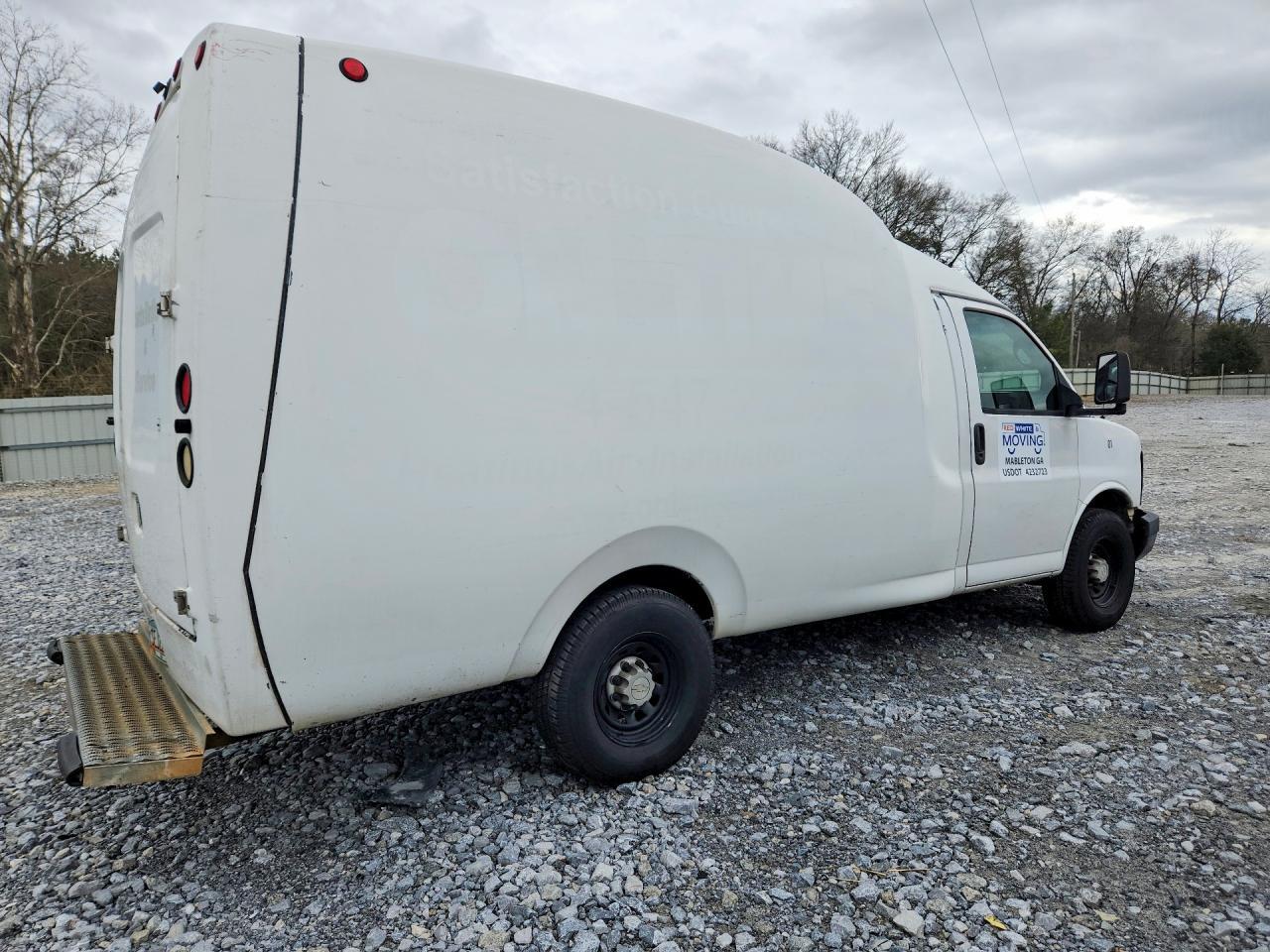 2006 Chevrolet Express Delivery Van