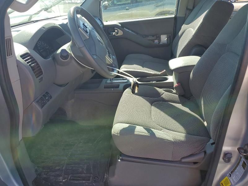 2014 Nissan Frontier s