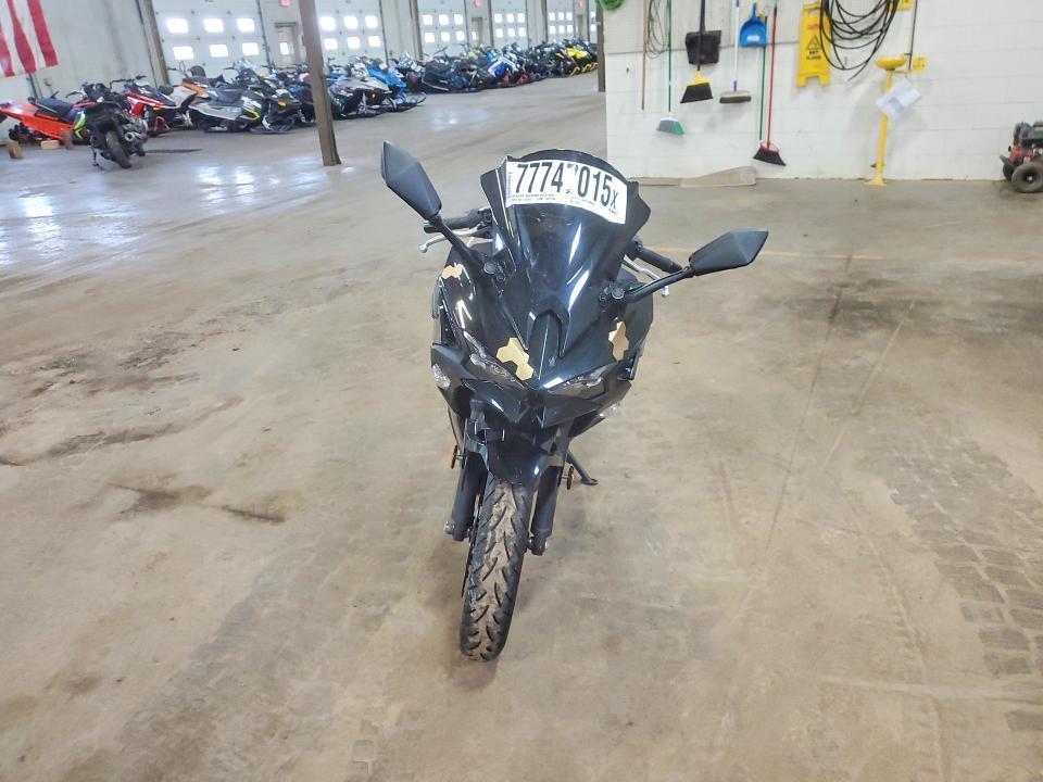 2024 Kawasaki Ex500 h