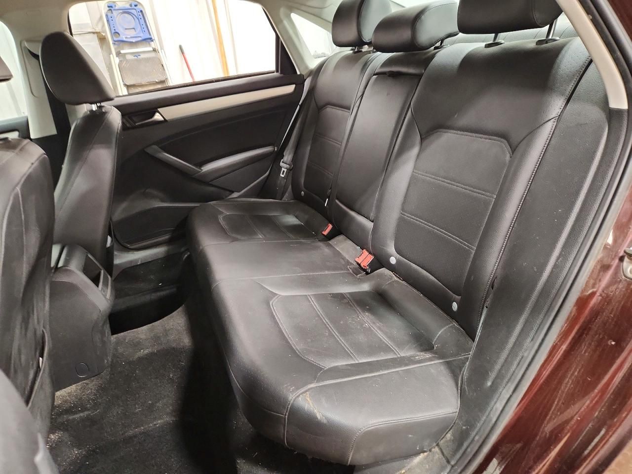 2012 Volkswagen Passat se