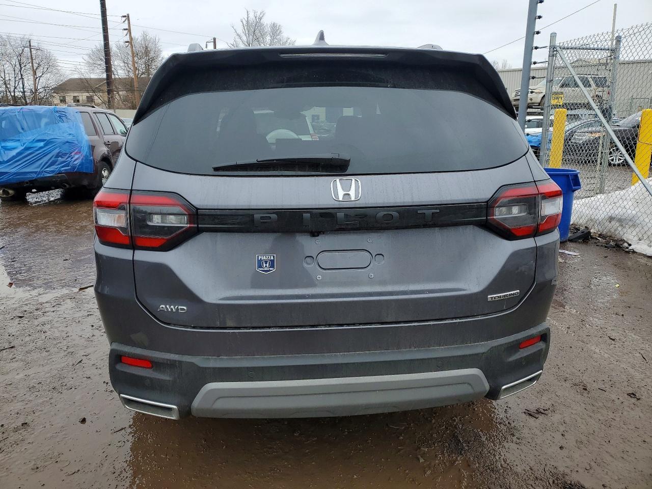 2025 Honda Pilot Touring