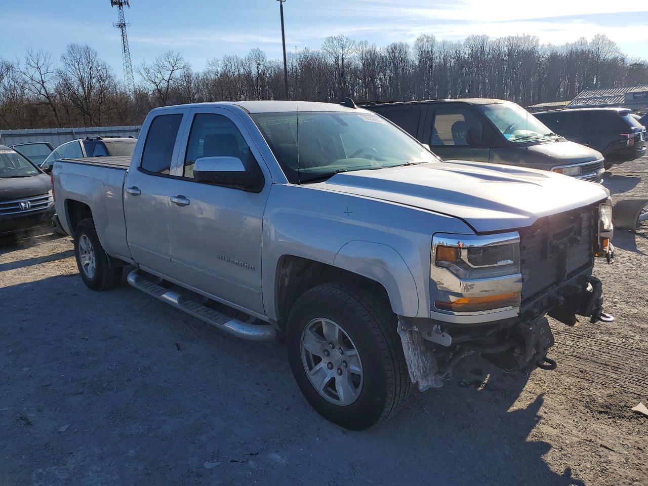 2017 Chevrolet Silverado K1500 lt