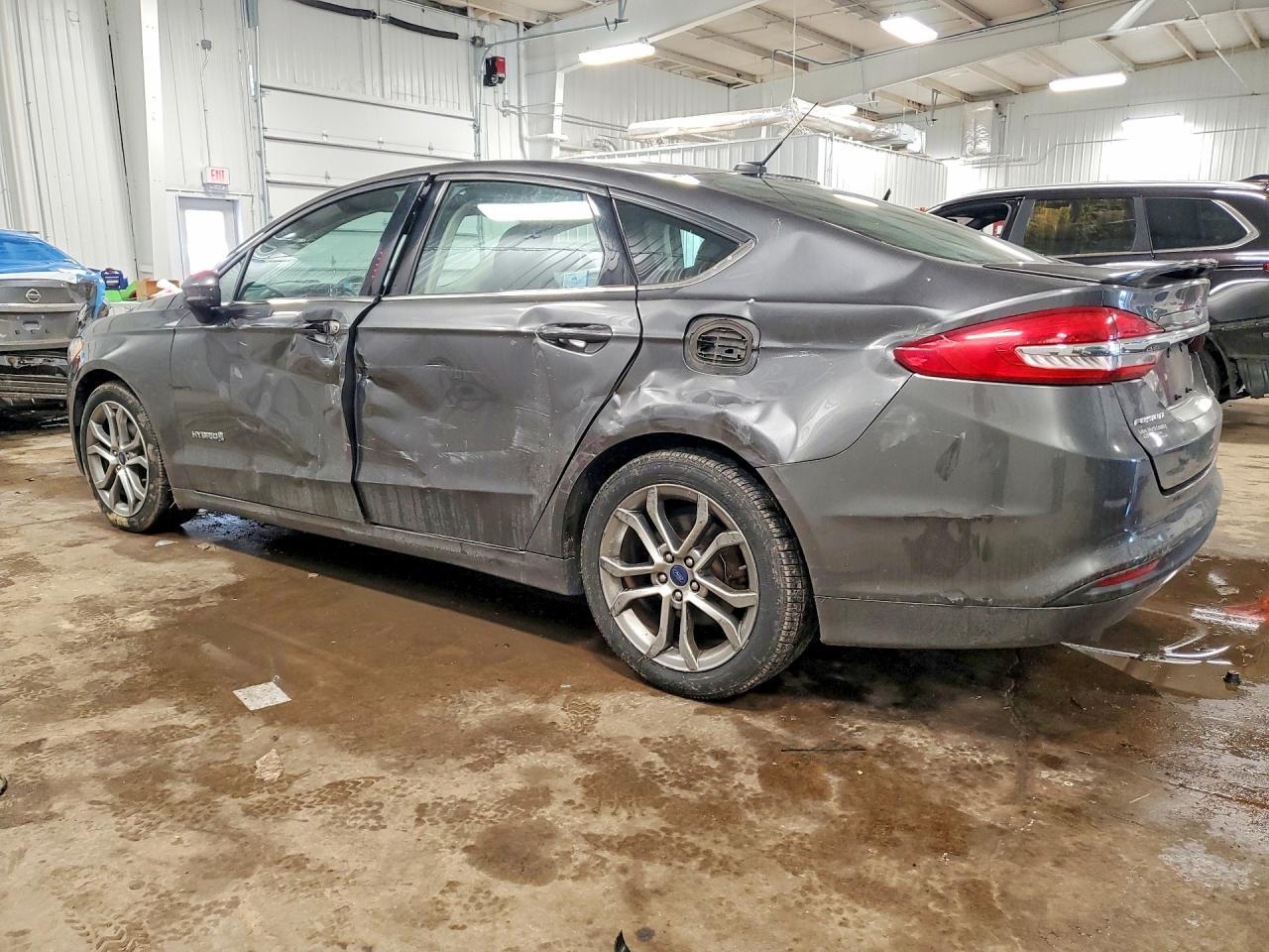 2017 Ford Fusion se Hybrid