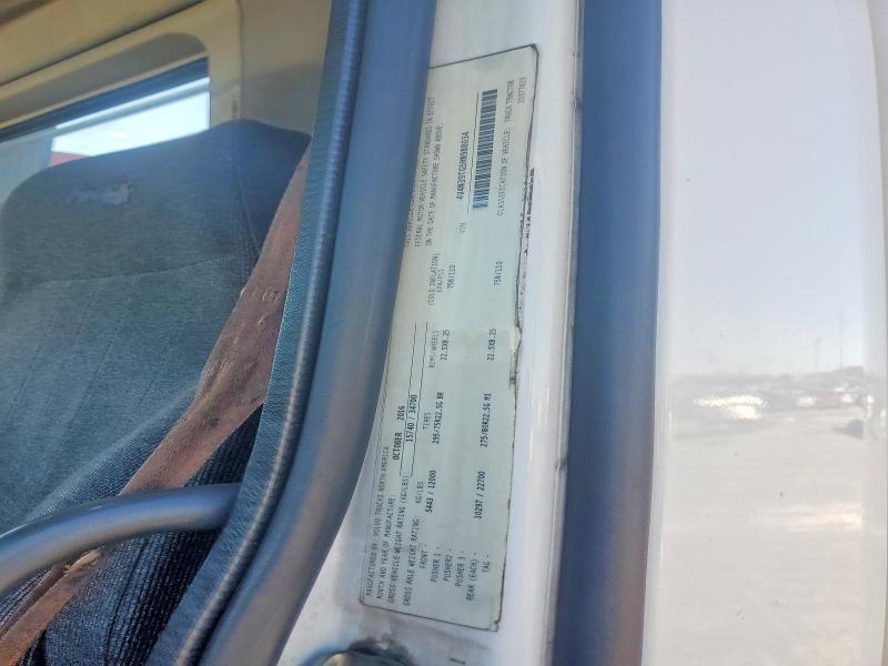 2017 Volvo VNL Semi Truck