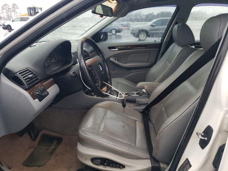 2003 BMW 325 xi