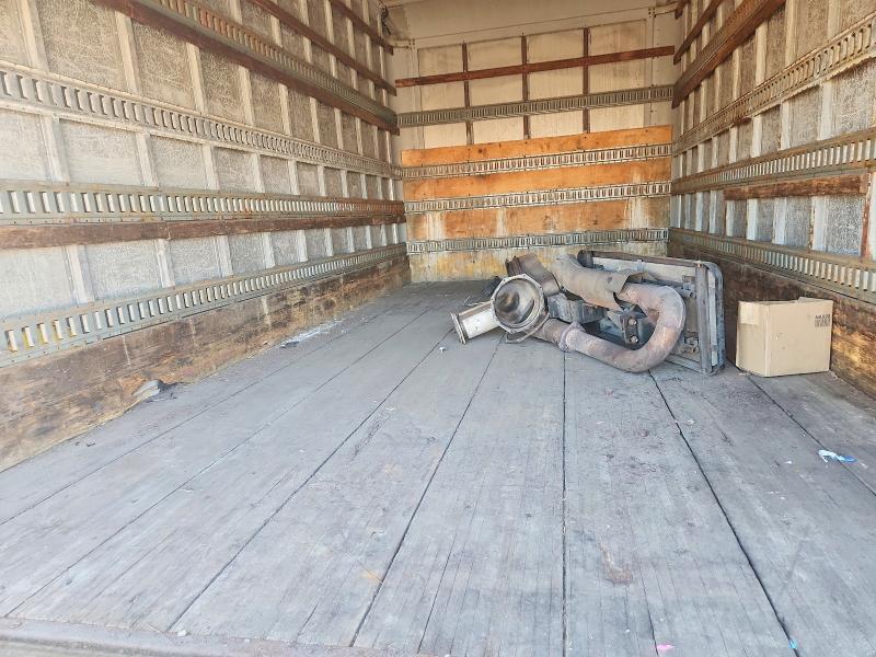 2012 Isuzu NPR HD BOX Truck