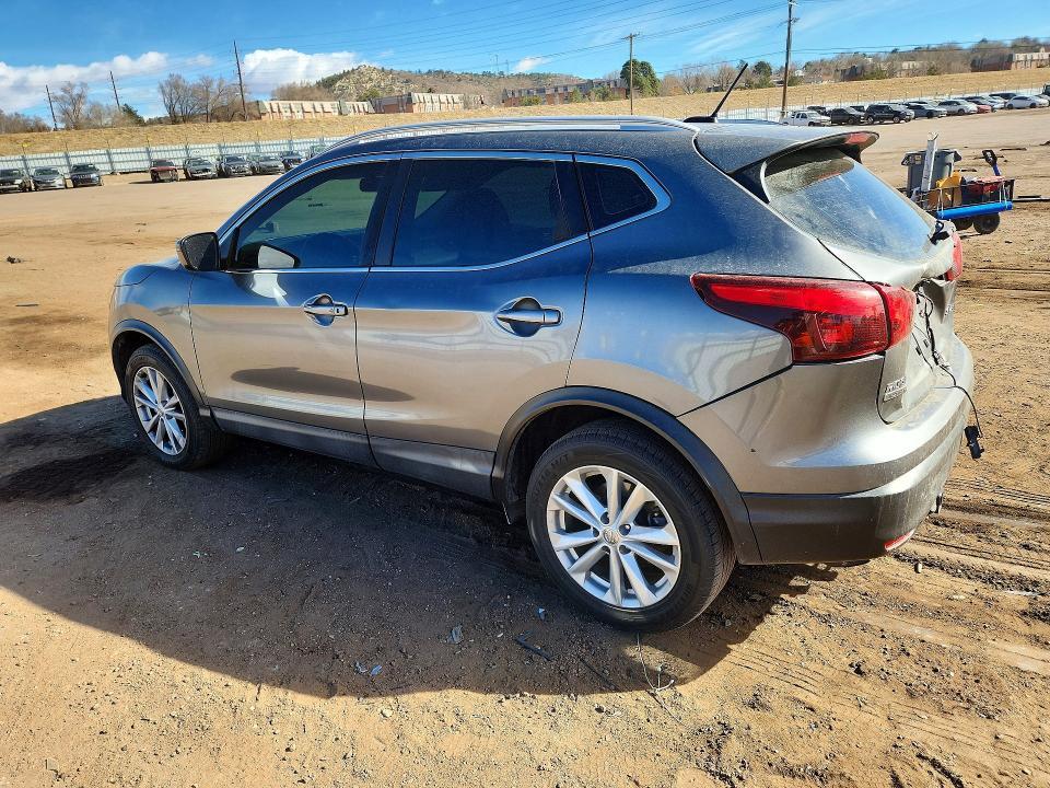 2018 Nissan Rogue Sport sv