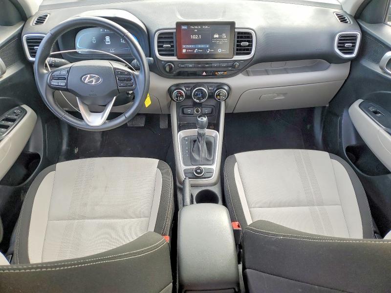 2023 Hyundai Venue sel