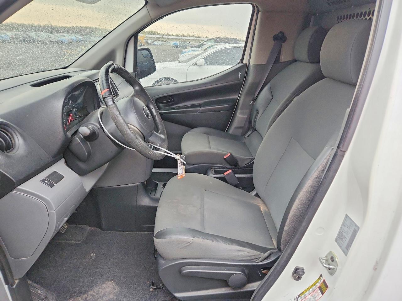2014 Nissan NV200 S