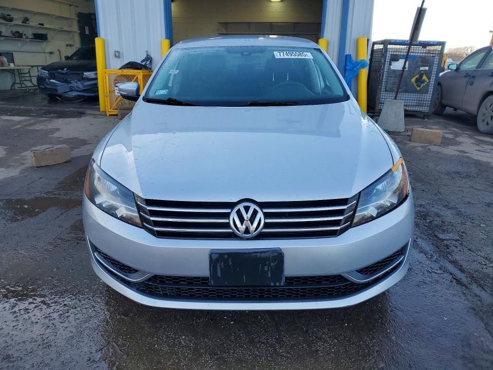 2014 Volkswagen Passat s