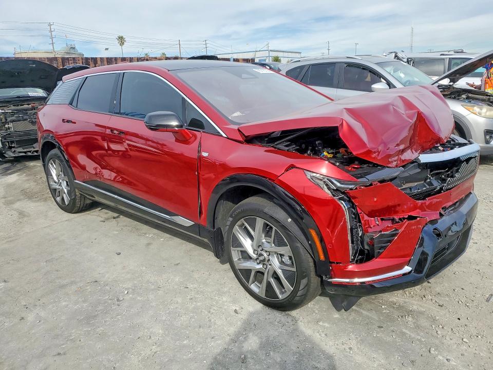 2025 Cadillac Optiq Luxury
