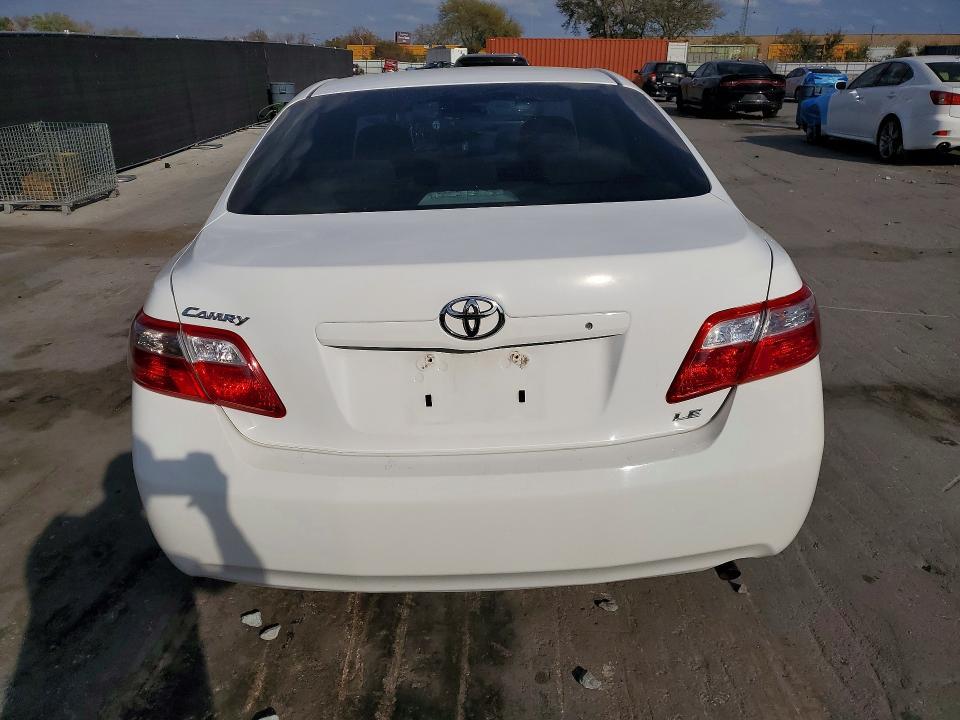 2008 Toyota Camry le
