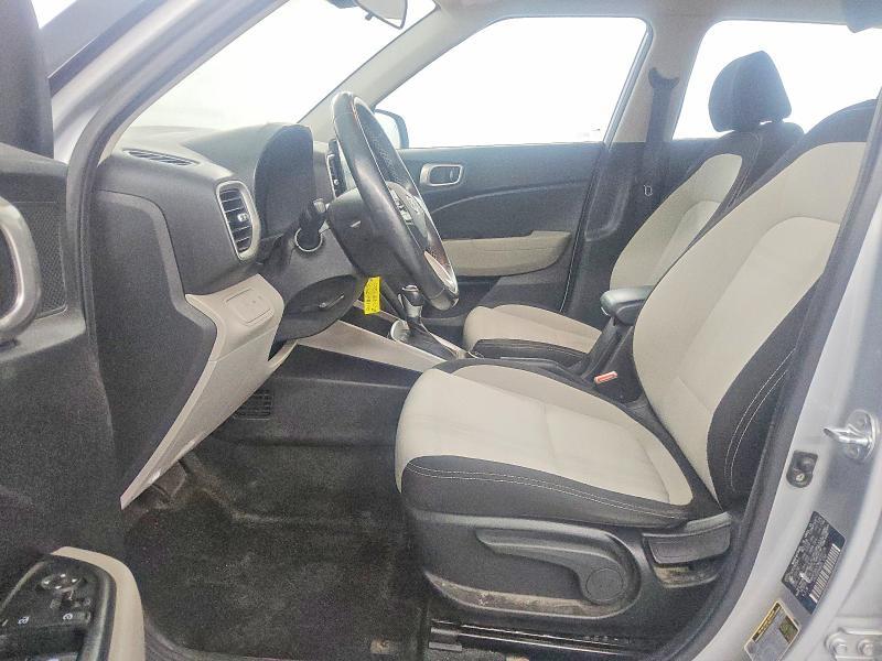 2021 Hyundai Venue sel