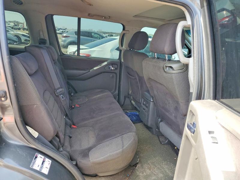 2008 Nissan Pathfinder s