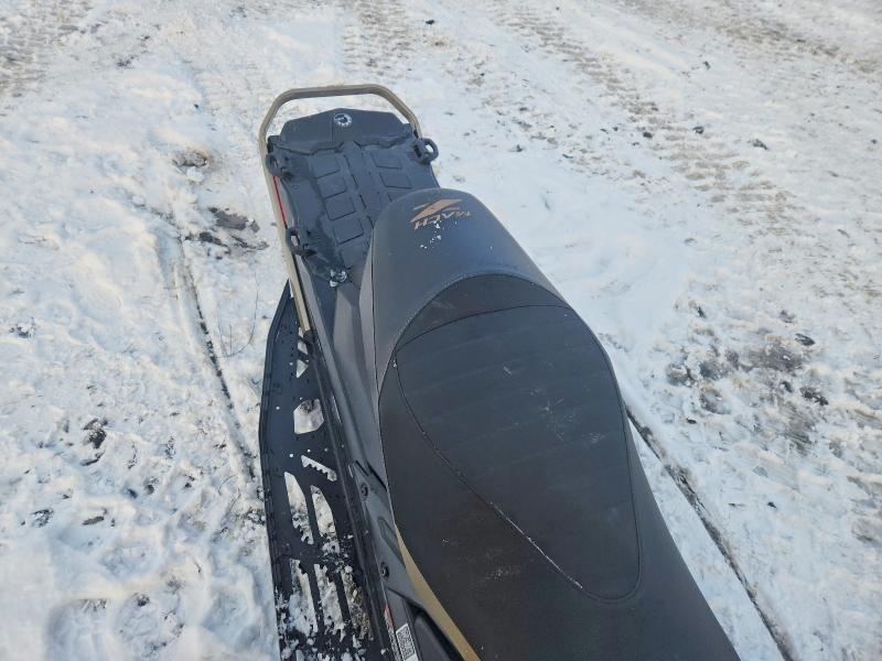 2022 Bombardier Snowmobile
