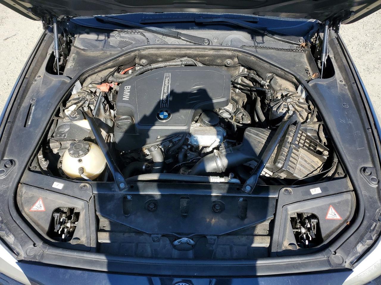 2013 BMW 528 i