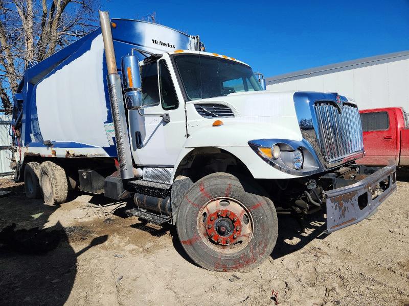 2008 Intl 7400 Refuse Truck