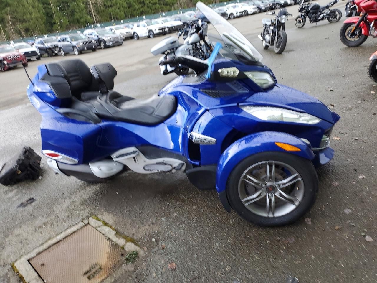 2012 Can-Am Spyder Roadster RT