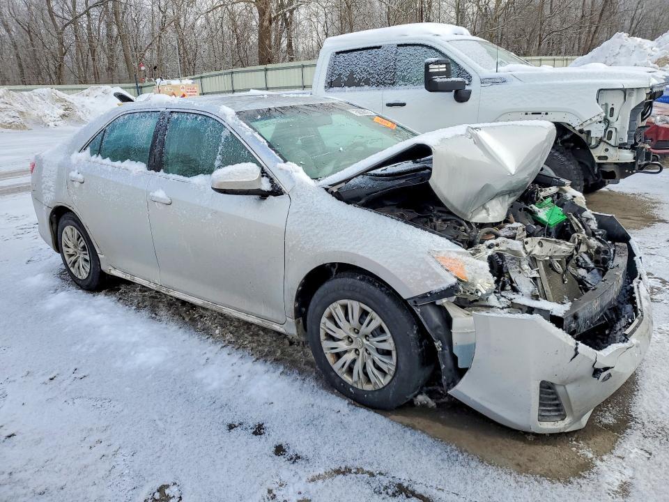 2013 Toyota Camry l
