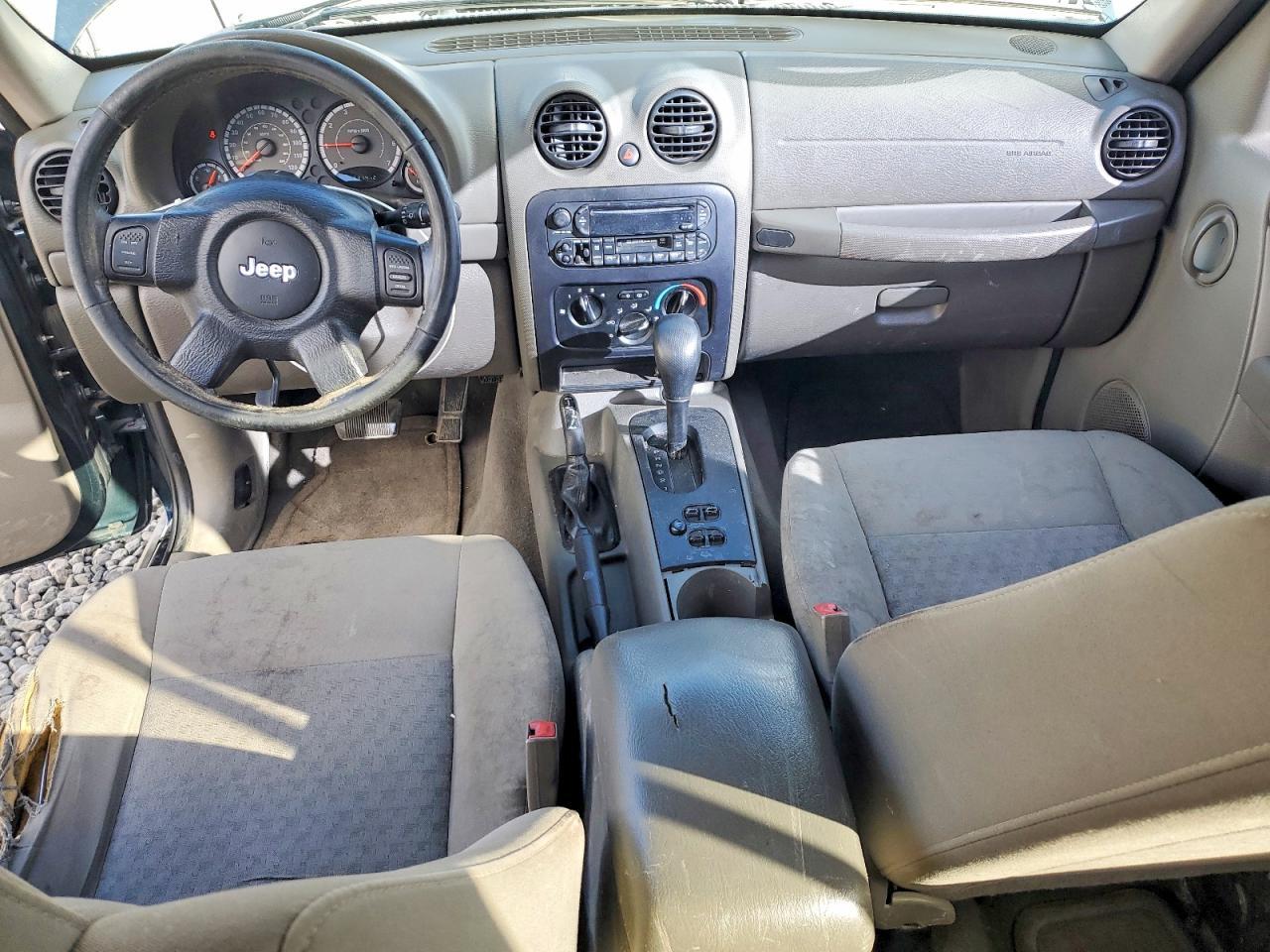 2005 Jeep Liberty Sport