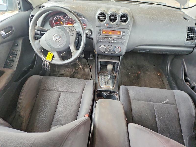 2012 Niss Altima