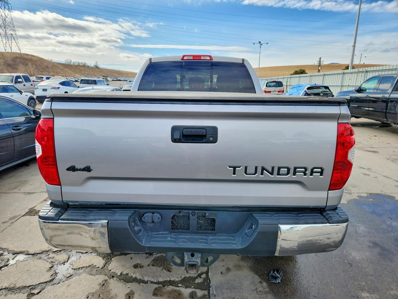 2015 Toyota Tundra SR5