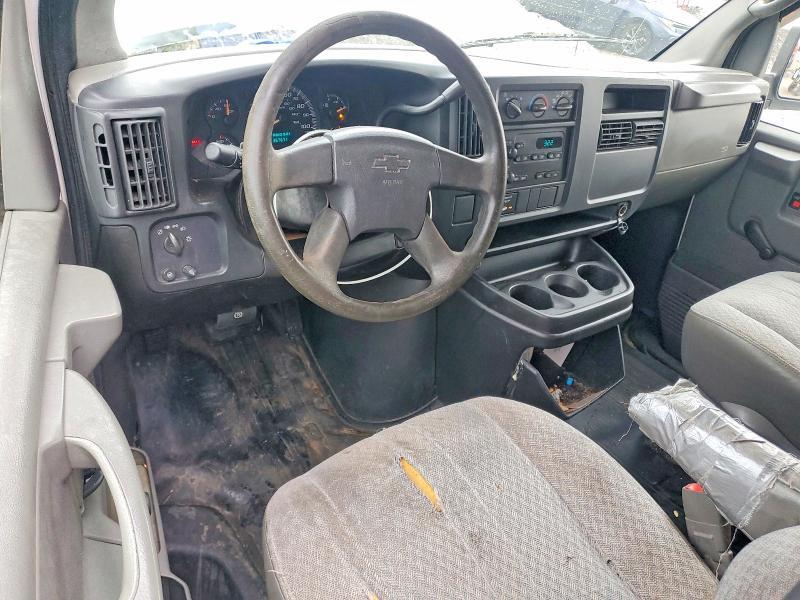 2006 Chev Rolet Express 2500 Utility / Service Van